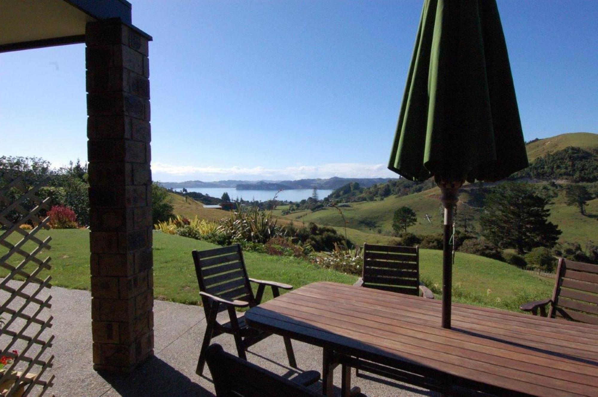 Ohuka Place Homestay Whitianga Bagian luar foto